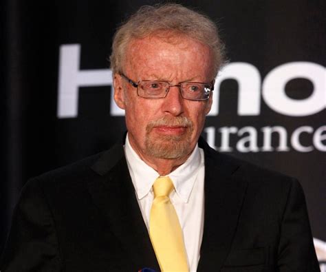 phil knight height